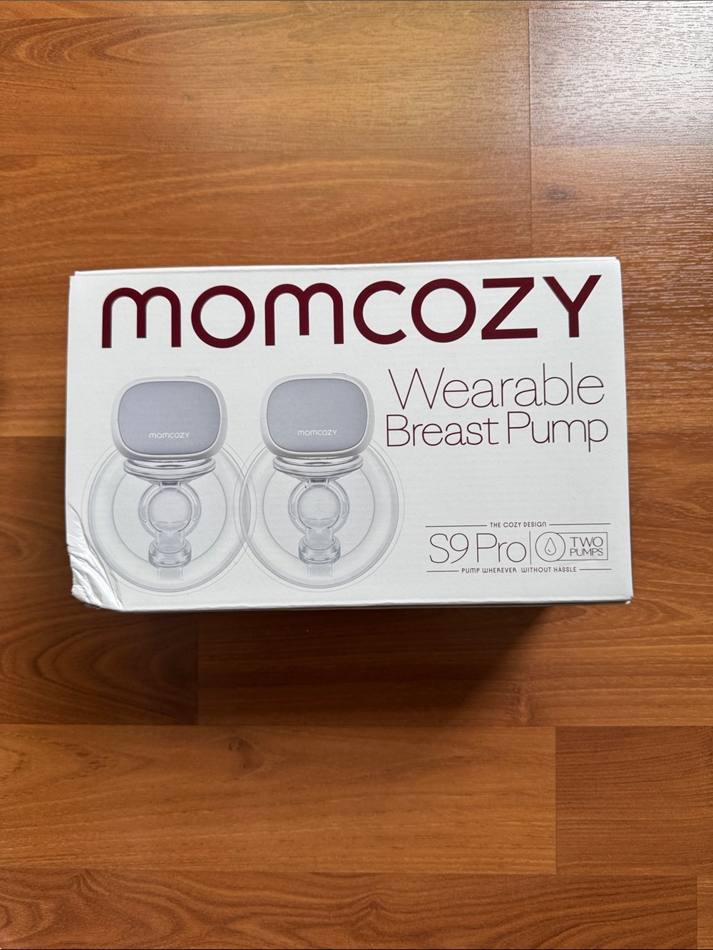 Momcozy Wearable Breast Pump - White and Gray